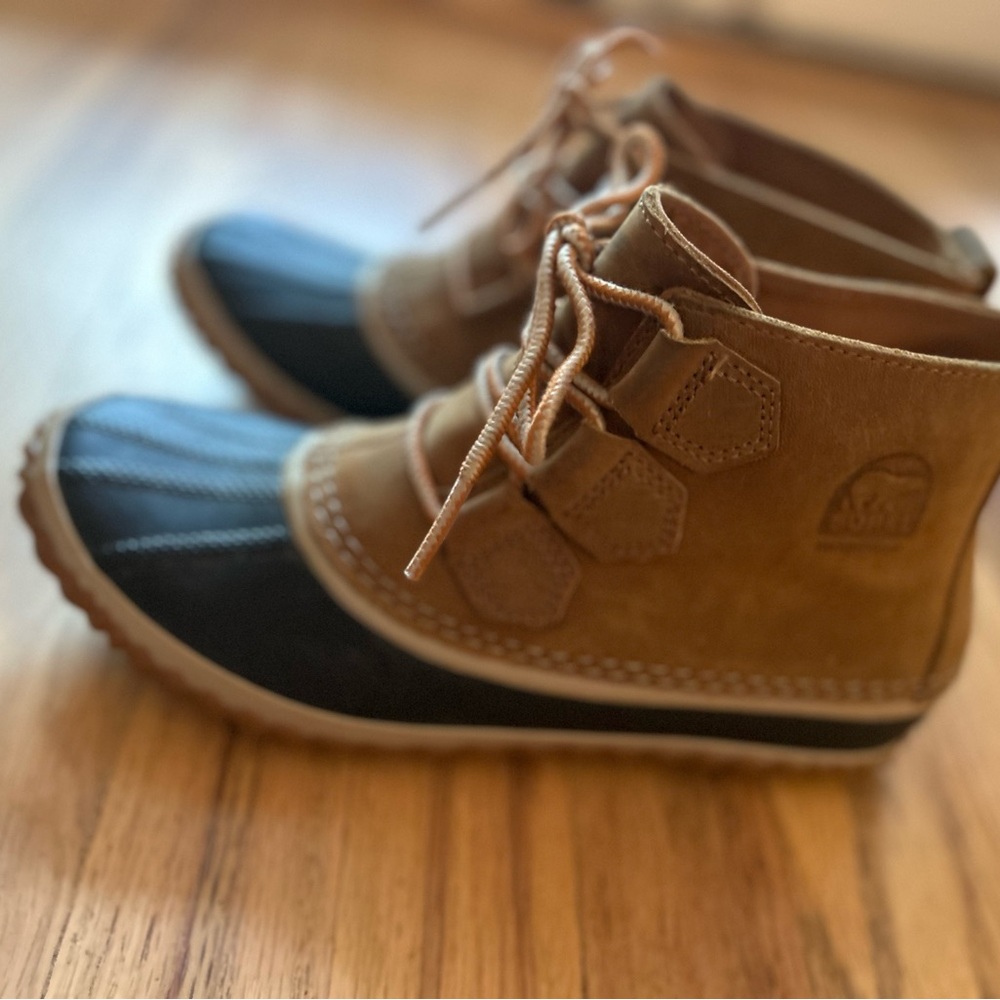 Sorel Women's “Out N About” Boots in Brown and Black